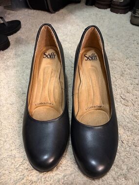 Black Women's Comfort Pump